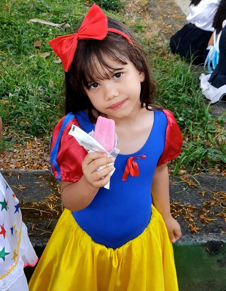 Camacã: Grupo Escolar João XXIII e Grupo Escolar Clériston Andrade promoveram desfile em homenagem as crianças